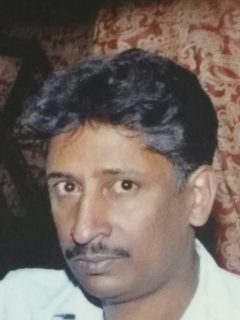 सावधान दिल्ली वाले : फ्लाई ओवर पर गड्डा एक की मौत का कारण बना