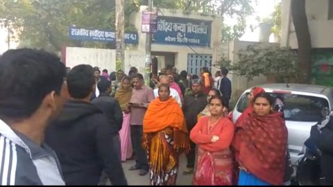 नरेला में टीचरों की पिटाई, कल हो सकती है दिल्ली में सरकारी स्कूलों की हडताल
