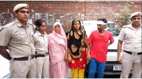 दिल्ली में पुलिसकर्मी से मारपीट