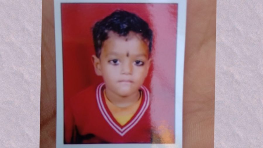 Santosh /7/ mukundpur delhi