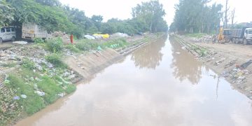 Munak Canal Haiderpur Shalimar Bagh