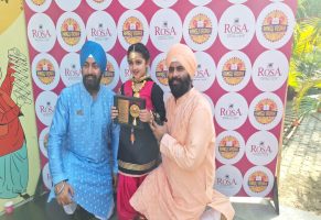 Rangli Vaisakhi, Guru Gobind Singh College Pitampura 