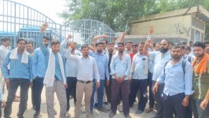 Delhi DTC Bus Strike Today Live Updates
DTC Contractual Drivers Strike Demand Salary Hike